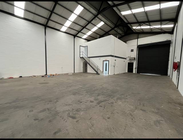 420M² WAREHOUSE TO LET IN RIVERGATE